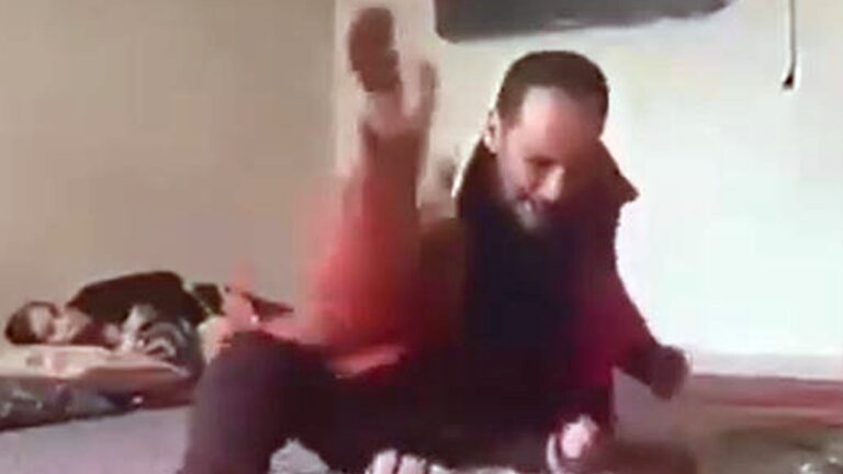 Père qui violent sa fille de 2 ans a été arrêtée