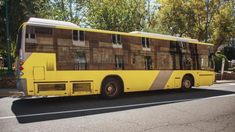 522 arrêts! IETT 522 Arrêt de bus Noms, 522 Route de ligne …