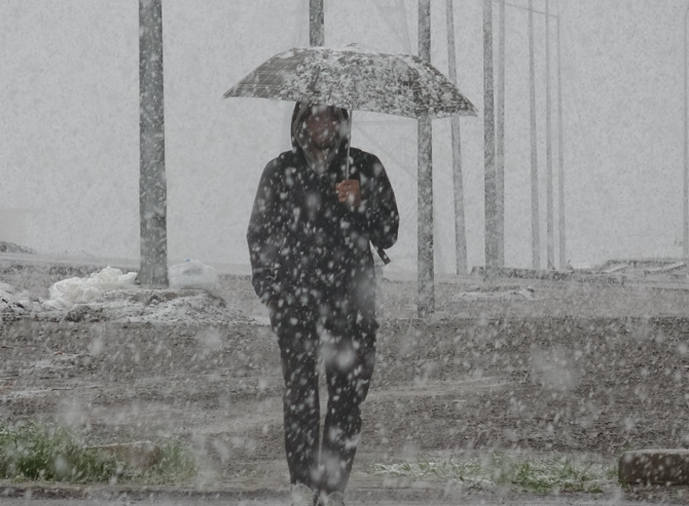 Erzurum était blanc en mai