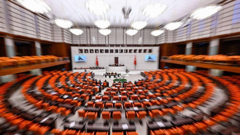 La proposition de droit du trafic a été soumise à la présidence de l'Assemblée! Les nouvelles règles de trafic Nouvelles amendes de trafic …