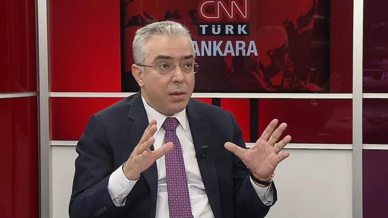 Le « droit de la démocratie » note d'Uçum: modèle pour la présidence du modèle de la République démocratique