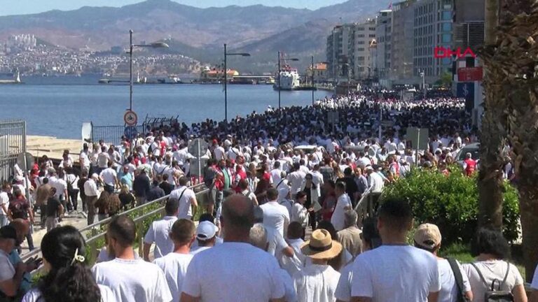23 mille travailleurs à Izmir pendant 5 jours en grève