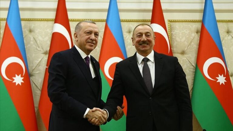 Le président Erdoğan a annoncé l'étape historique: la nouvelle ligne électrique entre 4 pays