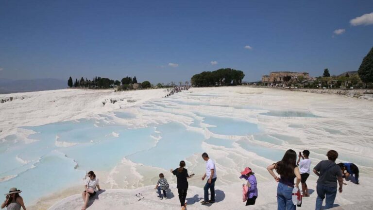 Le nombre de touristes étrangers a battu un record en avril