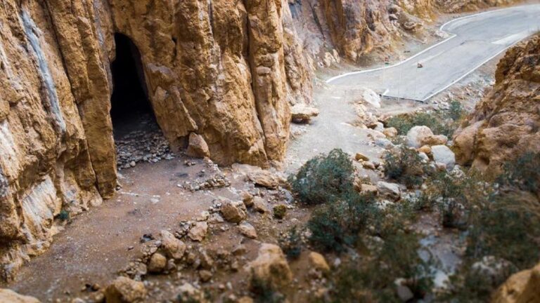 Voici l'histoire de la grotte du PKK: Casene Cave