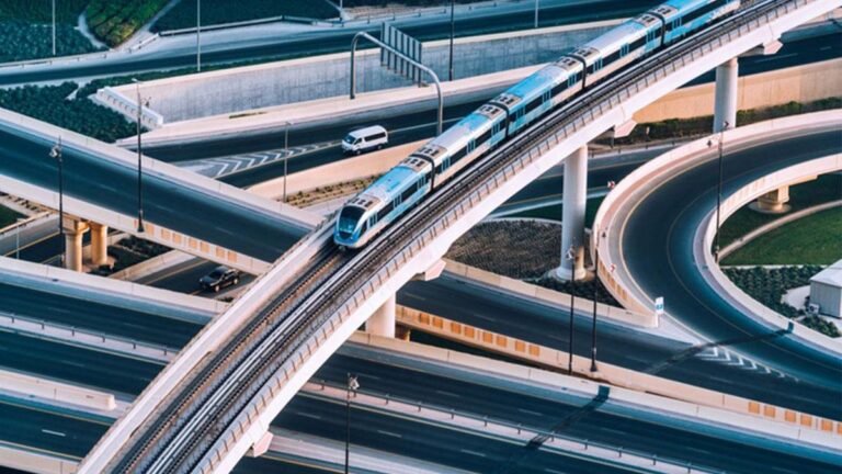 Quelles sont les opportunités de transport en République tchèque? Transport dans la ville depuis l'aéroport de Prague Václav Havel