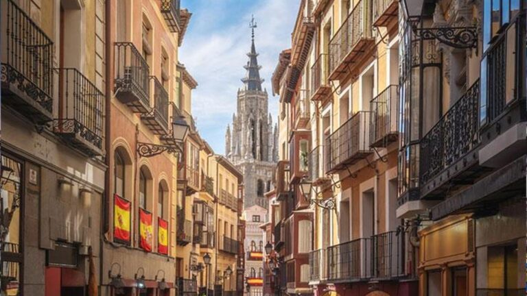 Où séjourner en Espagne? Hôtel et recommandations régionales: Quelles villes doivent être visitées en Espagne? Les itinéraires les plus populaires