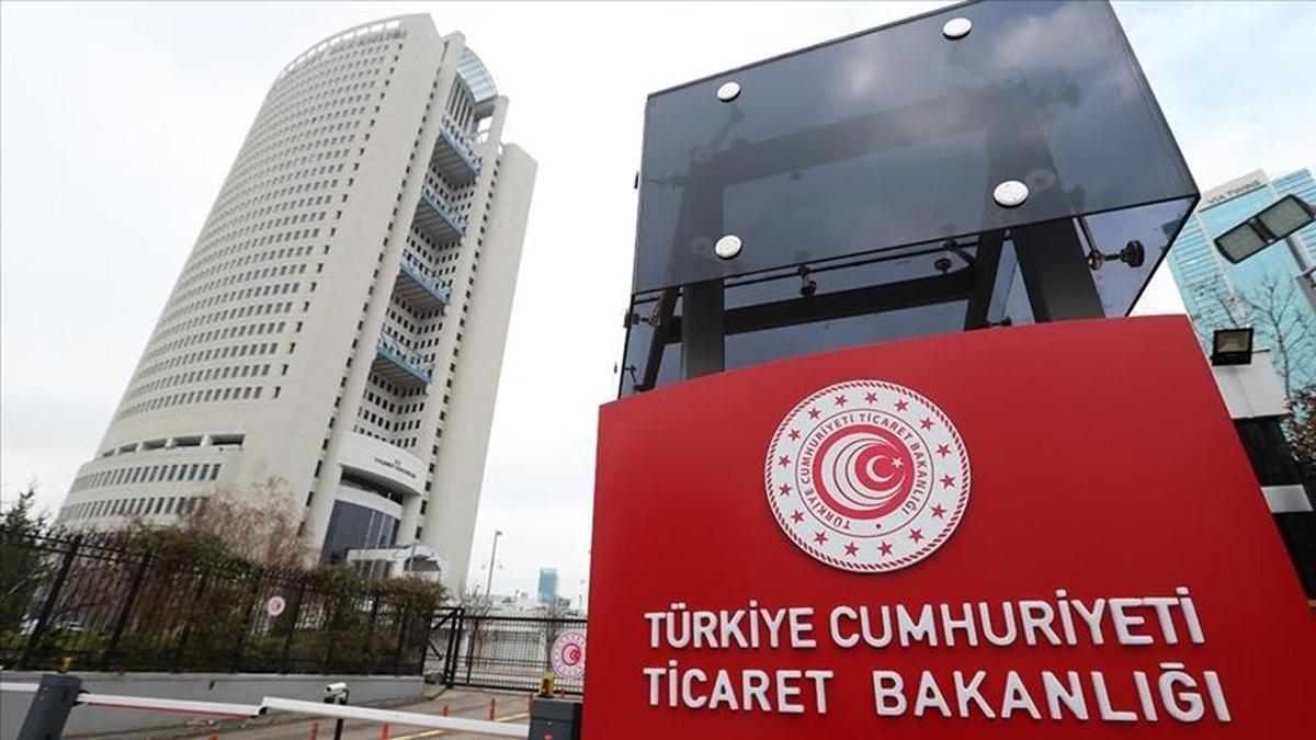 Target Türkiye sans fumée: 2 millions de 150 paquets de cigarettes et 4 millions de 422 000 cigarettes électroniques ont été saisies