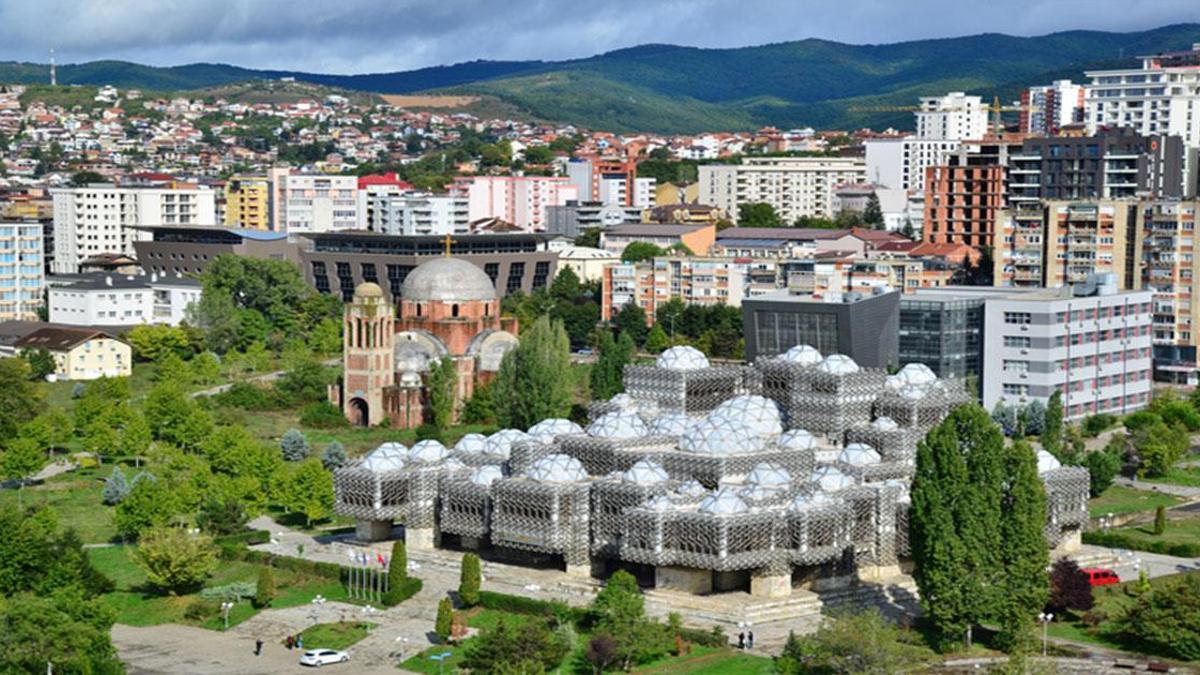 Guide de voyage du Kosovo: Histoire, langue, géographie et informations sur les voyages ... Curieux sur le Kosovo