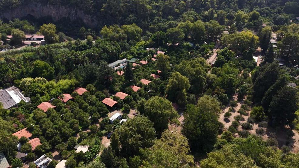Les vacanciers affluent vers le paradis de la nature où le vert et le bleu se rencontrent; Çıralı