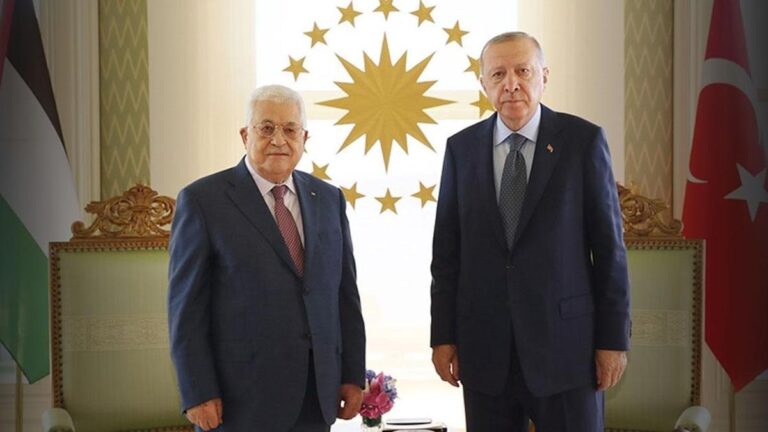 Dernière minute: le président Erdoğan a rencontré le président palestinien Abbas «Gaza»