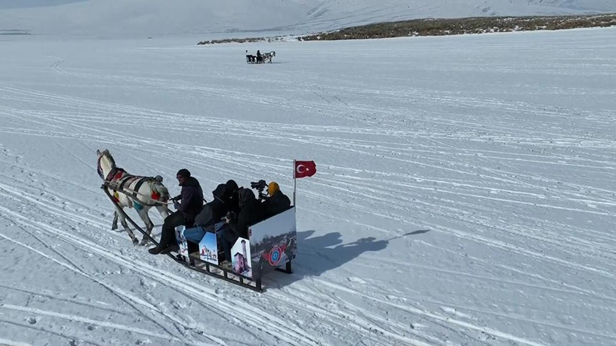 "Glissement de cheval" dans le lac Çıldır