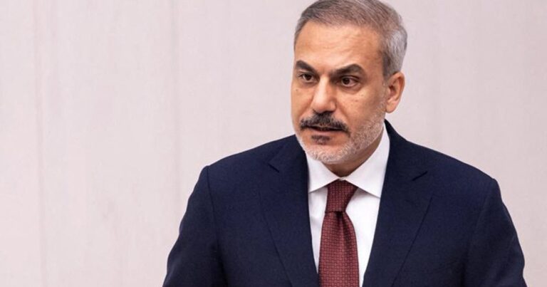 La Turquie accueille un sommet sur Gaza et déclare qu'Israël doit mettre fin aux violations du cessez-le-feu