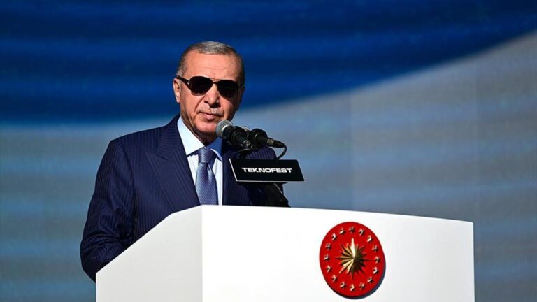 Dernière minute | Le président Erdoğan a pris la parole dans le programme de Vatan bleu teknofest: nous écrivons des épopées dans l'industrie de la défense