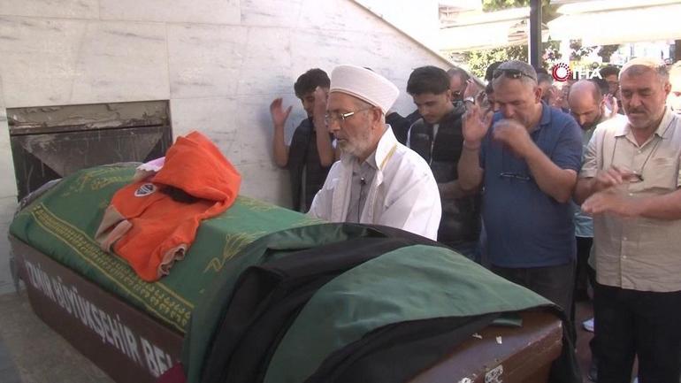 La chaîne de négligence qui a conduit à la marbrure à mort a été essayée d'être équilibrée avec l'ascenseur de charge.