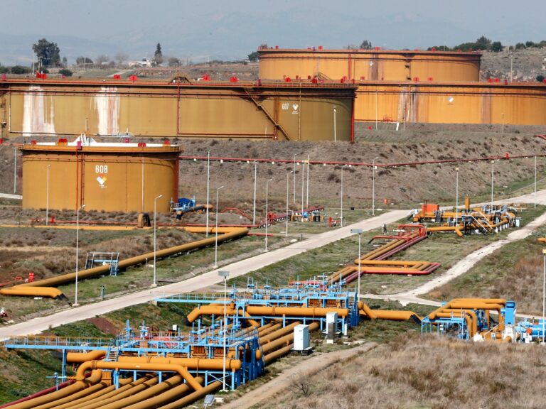 L'Irak reprend les exportations de pétrole kurde vers Turkiye après deux ans et demi.