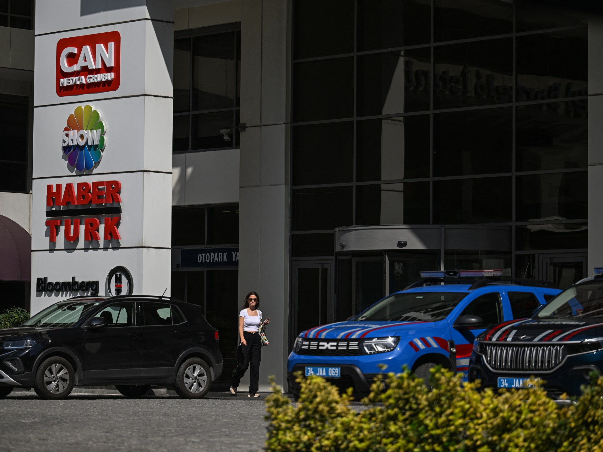 Les procureurs de Turkiye saisissent les conglomérats des médias dans le cadre de la sonde «Fraude»