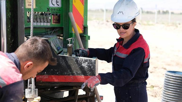 Ils ont dit que vous réussirais, il a réussi avec son courage: le succès inspirant de l'ingénieur géologique Tuğçe Özdemir