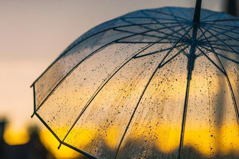 Météo | Préparer les parapluies de la météorologie AVERTISSEMENT TORRENTIANDE: Attention à ces heures