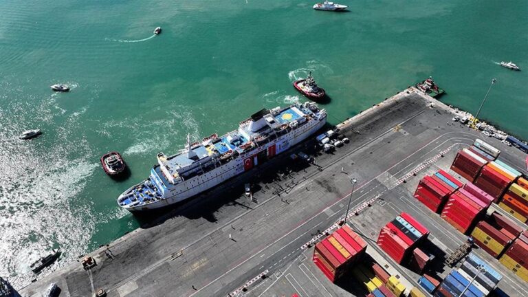 Le 17ème navire caritatif part à Gaza : il a été préparé avec le soutien de 17 ONG sous la coordination de l'AFAD