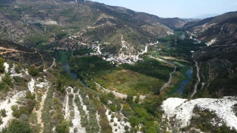Aknehir, le paradis caché de Hatay, a été observé avec un drone