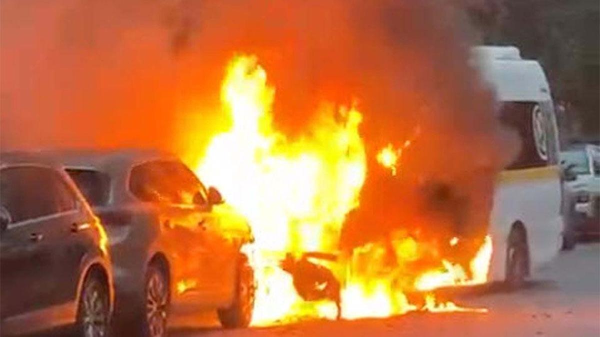 Catastrophe évitée : incendie panique dans un bus étudiant à Manisa