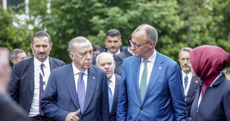 Merz ne devrait pas ignorer les attaques de la Turquie contre les droits et la démocratie