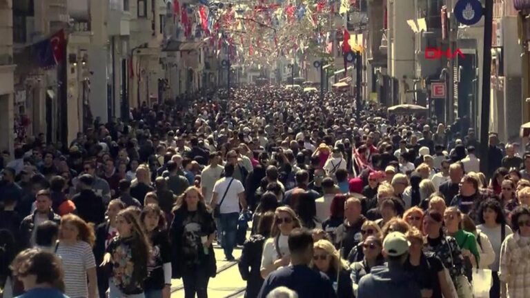 TÜİK a annoncé : le nombre de naissances diminue en Turquie