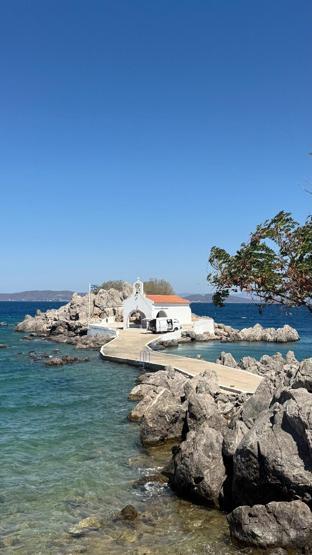 Lieux à visiter à Chios : Septembre est là, dernière opportunité avant la fin de la chaleur estivale : parcours découverte de 3 jours à Neighbour.