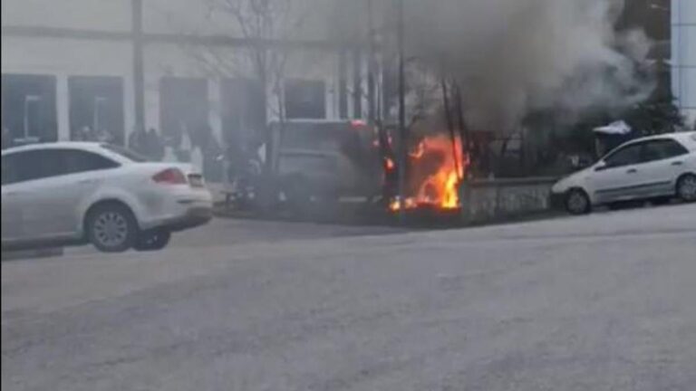 Un véhicule circulant à Şile a pris feu