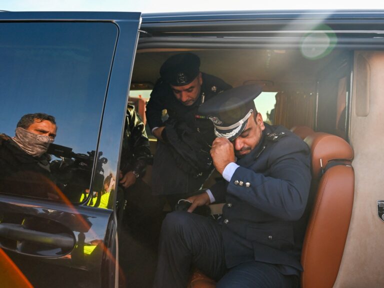 La Libye organise les funérailles des responsables militaires tués dans le crash de Turkiye