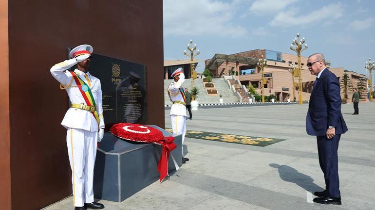 Président Erdoğan en Ethiopie : Accueilli par Abiy Ahmed lors d'une cérémonie officielle