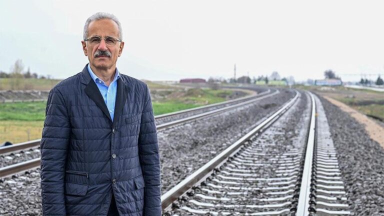 Bursa devient la 12ème province YHT de Turquie : elle sera reliée à Ankara et Istanbul
