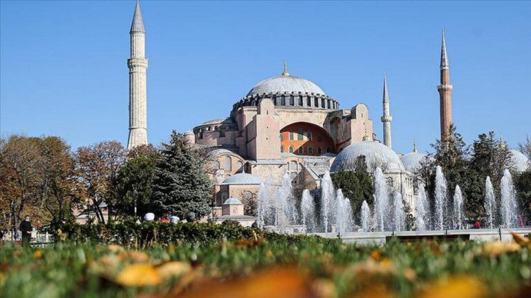 Horaires de l'Aïd al-Fitr à Bingöl – À quelle heure la prière de l'Aïd al-Fitr aura-t-elle lieu à Bingöl ? Heure de prière de l'Aïd Diyanet