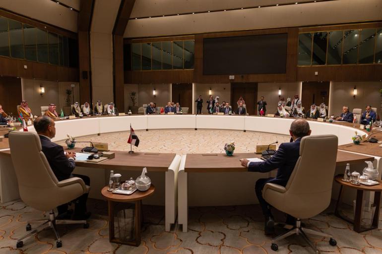 Déclaration sur les représailles iraniennes de 12 pays : selon l'article 51, chaque État a le droit de se défendre