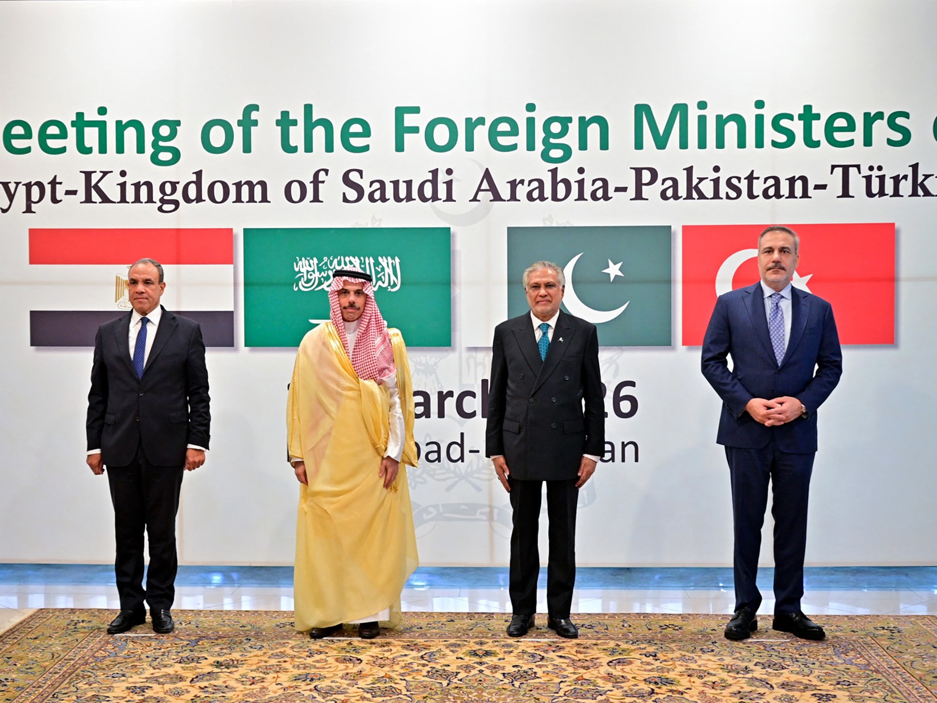 Le Pakistan maintient un « équilibre délicat » alors qu’il accueille les pourparlers sur l’Iran