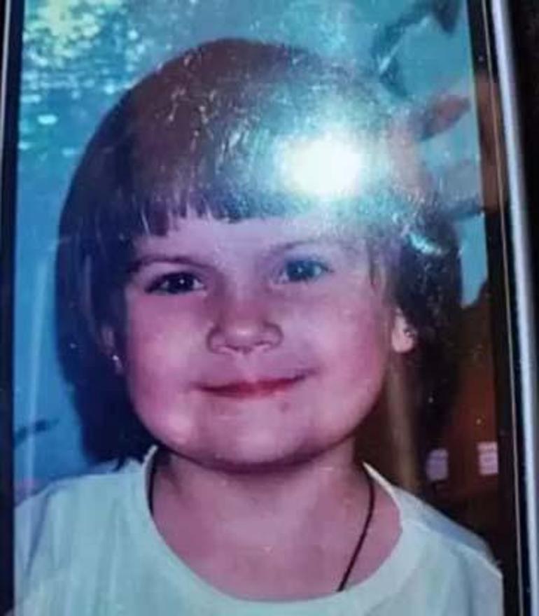 Rencontre émotionnelle à un feu rouge : s'il vous plaît, laissez-moi être enregistré