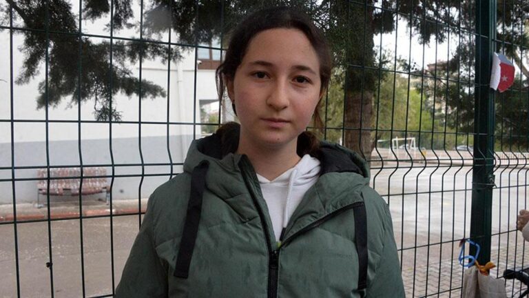 Il a tué 9 personnes : il a dit qu'il attaquerait ses amis