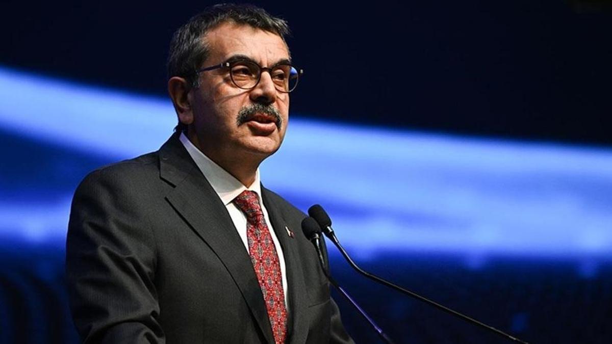 Précautions pour les enfants dans le monde numérique… Ministre Yusuf Tekin : "La solution n'est pas une mesure de sécurité classique"