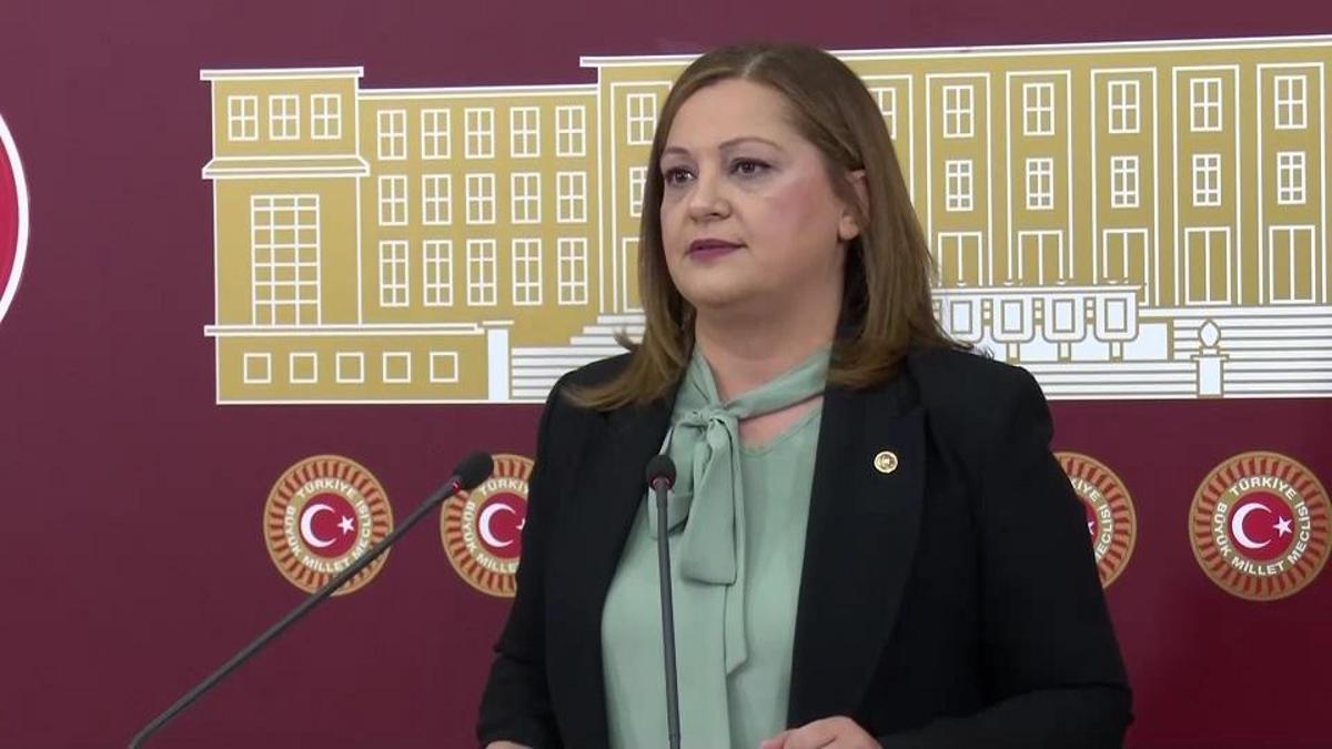 Burcu Köksal du CHP passe-t-il à l'AK Party ? L'affirmation dont on parle depuis des jours...