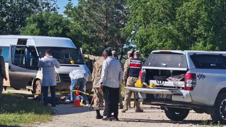 Embuscade sanglante Attaque armée contre un minibus à Şanlıurfa : 3 morts