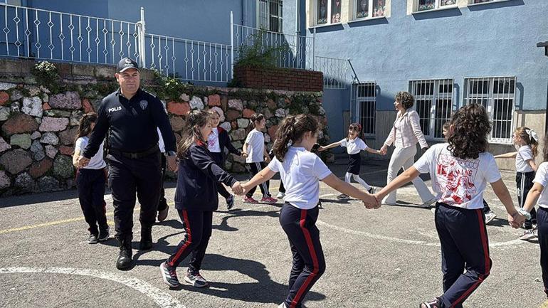 Une ville parle de cette police : il a conquis les cœurs