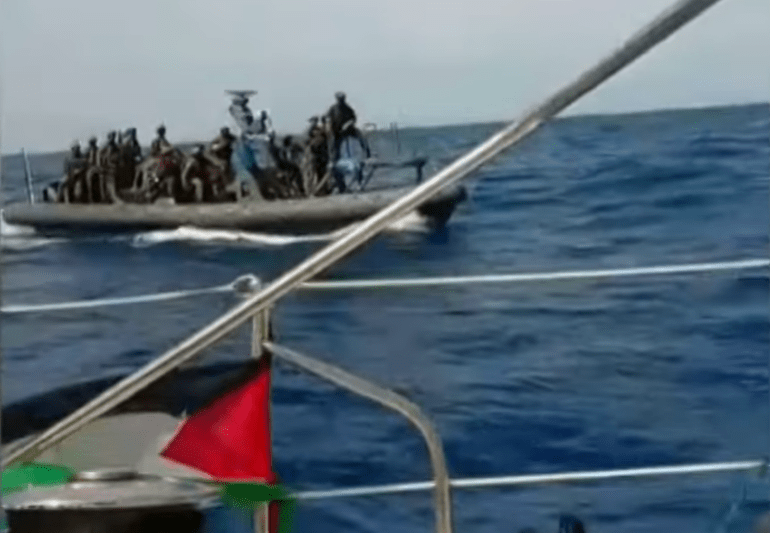 Les forces israéliennes interceptent une flottille à destination de Gaza