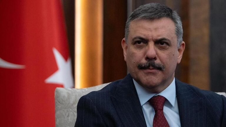 Le ministre de l'Intérieur Çiftçi a rencontré l'ambassadeur d'Arabie Saoudite à Ankara Abualnasr