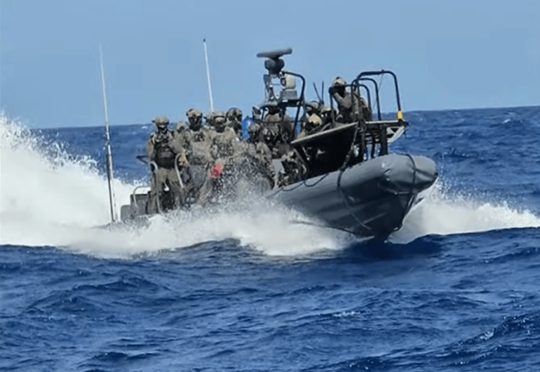 Les forces israéliennes interceptent une flottille à destination de Gaza