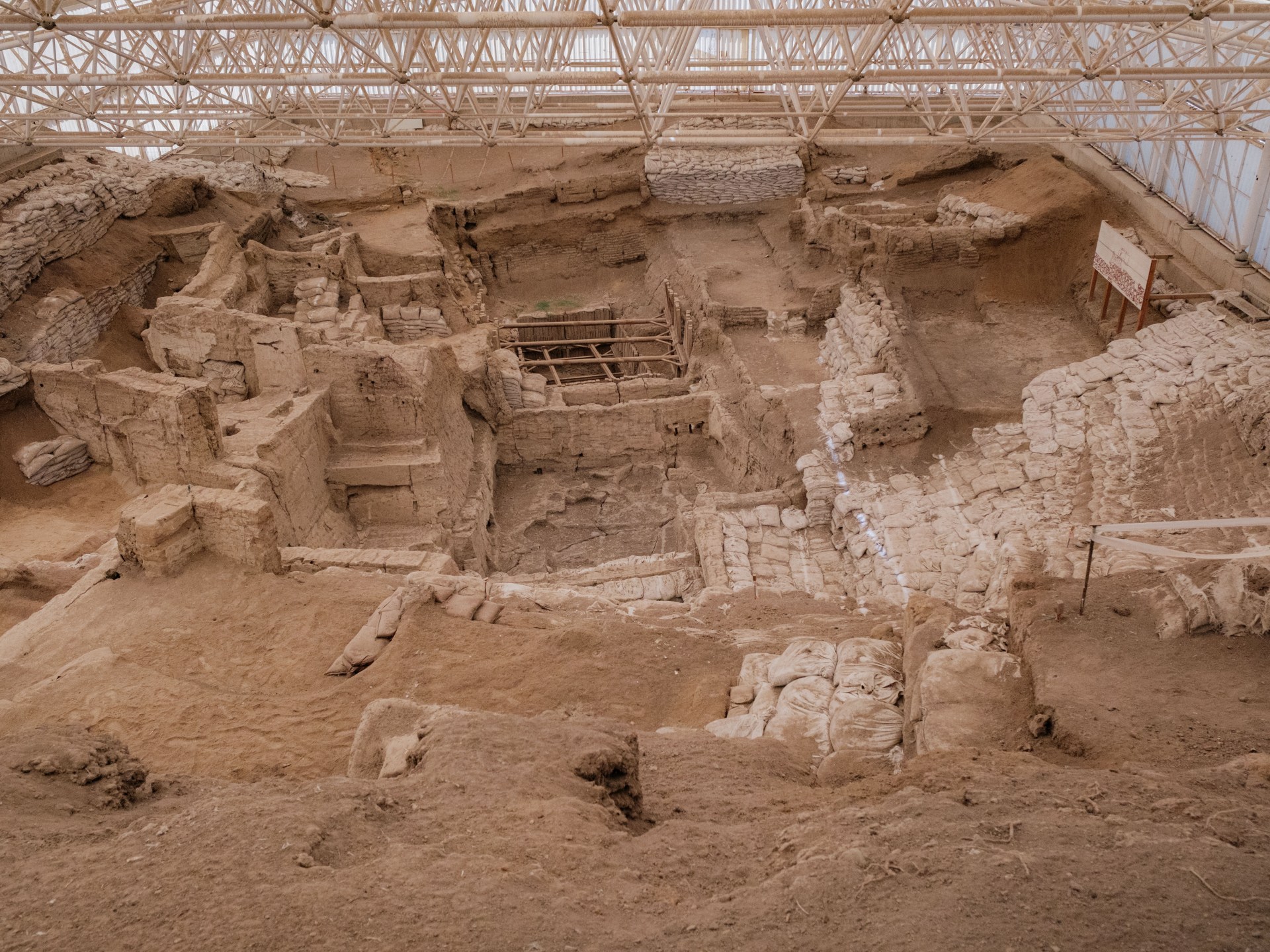 Des archéologues découvrent une ancienne société matrilinéaire à Catalhoyuk en Turquie
