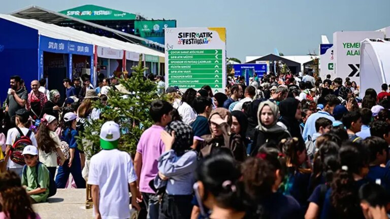 Le festival zéro déchet se poursuit à l'aéroport d'Atatürk