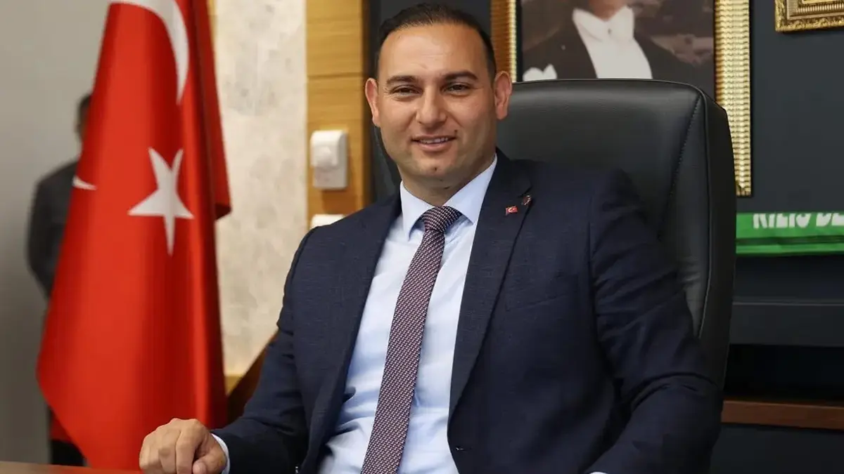 DERNIÈRES NOUVELLES | Le maire de Kilis, Hakan Bilecen, a démissionné du CHP