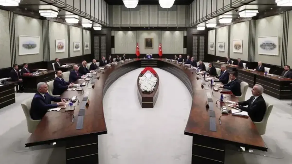 Le conseil des ministres a commencé : quels sont les sujets sur la table ?
