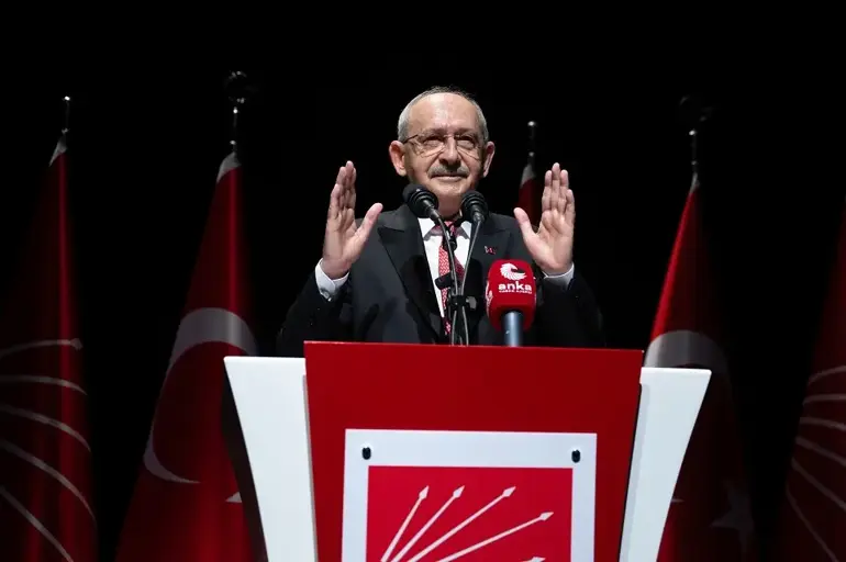 Nouvelles allégations du parti pour Özgür Özel : Qu'est-ce que cela signifie qu'il n'y a pas de réunions de groupe au CHP ?